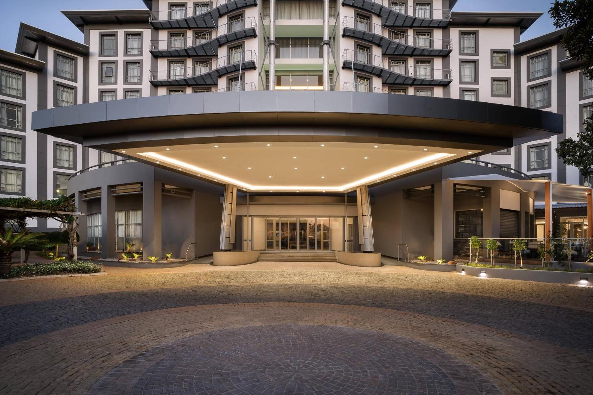 Protea Hotel By Marriott Johannesburg Wanderers Joanesburgo Exterior foto